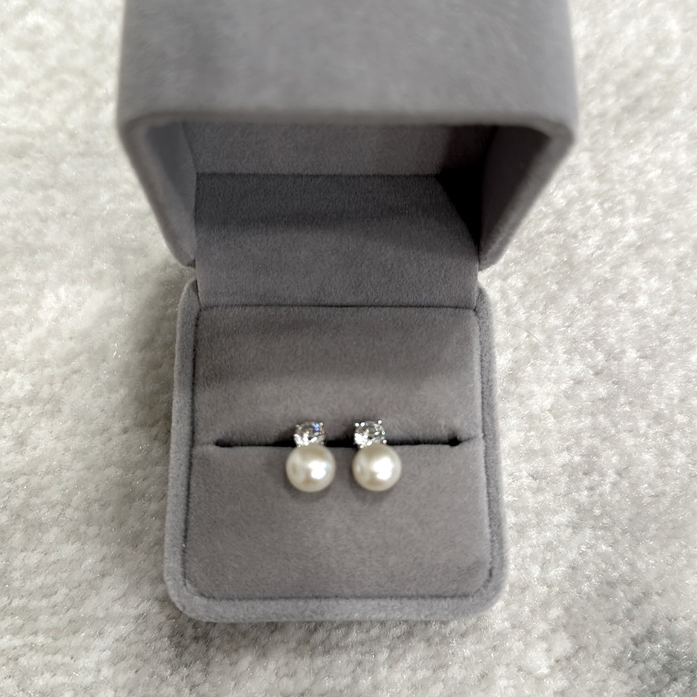 Michael Hill silver Cultured Freshwater Pearl Earrings